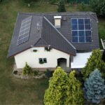 Úspora nakupované elektrické enegie ve Středočeském kraji díky pořízení fotovoltaické elektrárny.